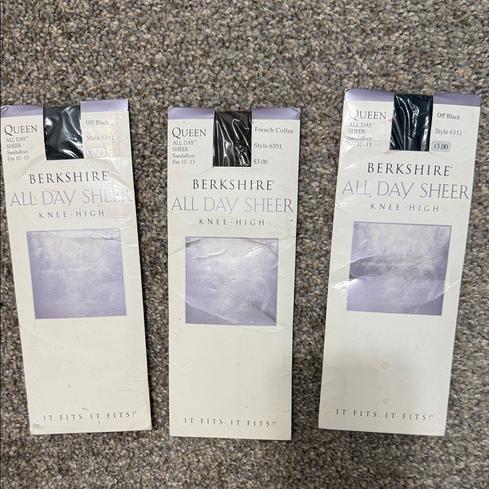 Berkshire Sheer Knee-Highs in Off Black and French Coffee